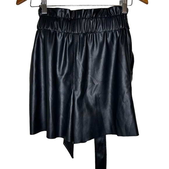 Zara Faux Leather Paper Bag Tie Waist Shorts - Picture 6 of 13